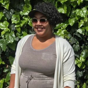 Meet your Posher, Amy